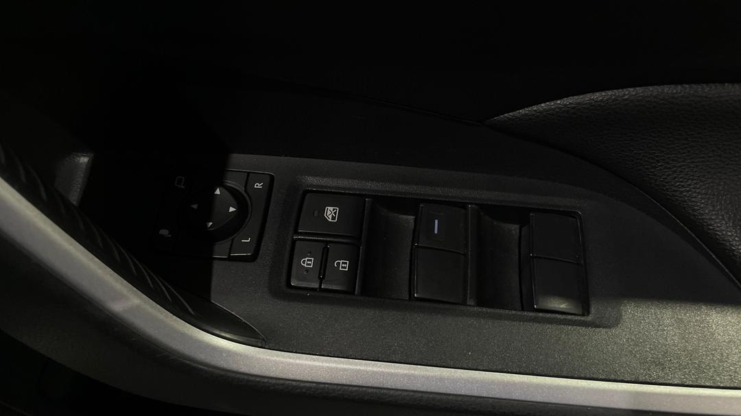 2023 Toyota RAV4 Gx (AWD) Hybrid, Automatic, 55263 km, Drivers Side Door Panel Controls