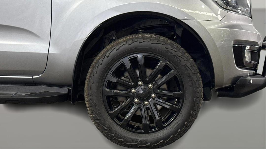 2020 Ford Everest Sport (4WD 7 Seat), Automatic, 120331 km, Right Front Wheel