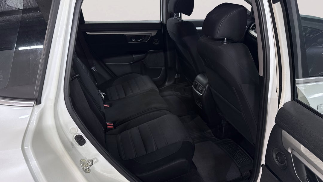 2017 Honda CR-V Vti-s (2WD), Automatic, 83983 km, Right Side Rear Door Cabin View