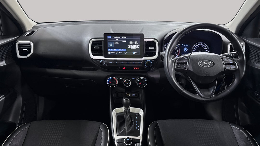 2021 Hyundai Venue Active, Automatic, 57458 km, Dashboard View