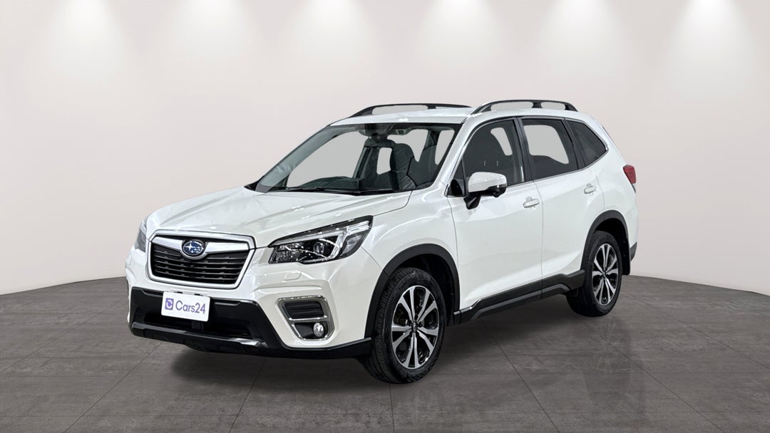 2021 Subaru Forester 2.5i Premium (AWD), Automatic, 54638 km, Left Front Diagonal (45- Degree) View