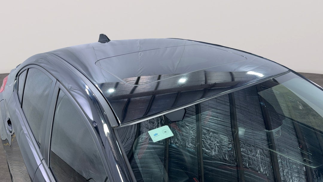 2017 Subaru WRX Premium (AWD), Manual, 132783 km, Roof/Sunroof View