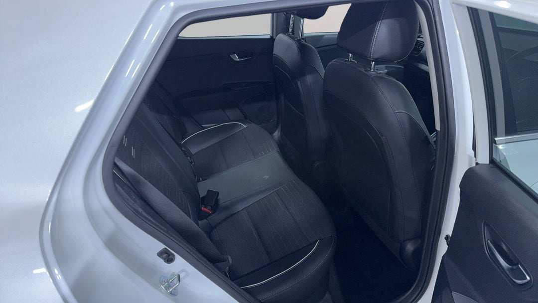 2024 Kia Stonic Gt-line, Automatic, 1441 km, Right Side Rear Door Cabin View
