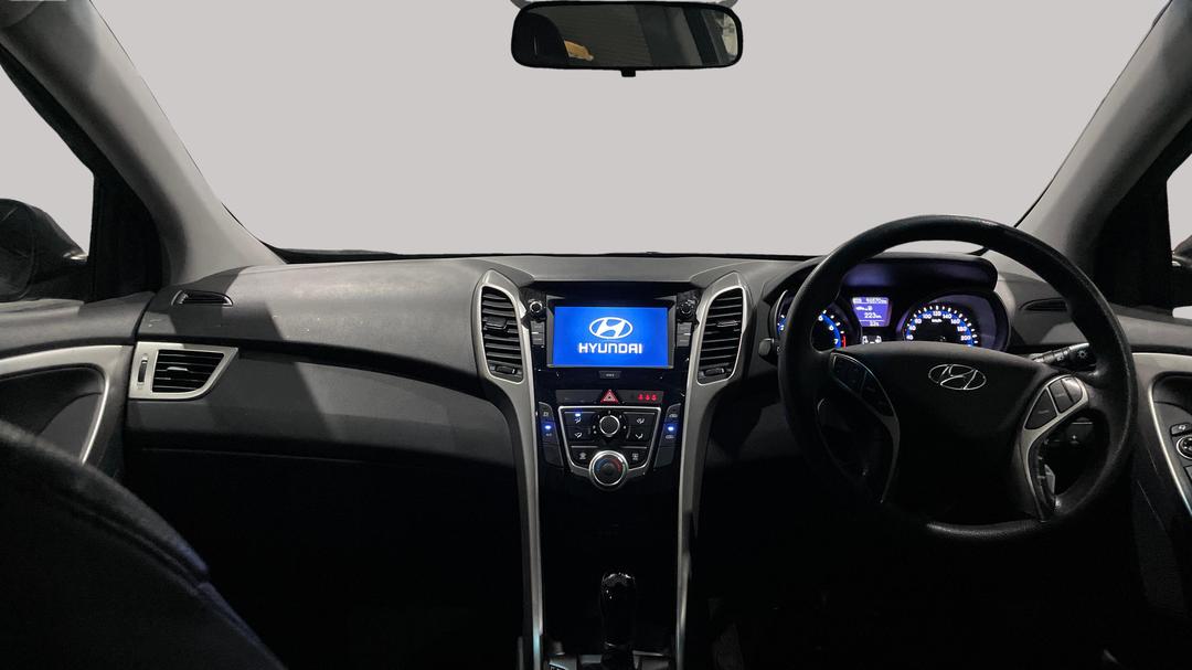 2016 Hyundai i30 Active X, Automatic, 96870 km, Dashboard View