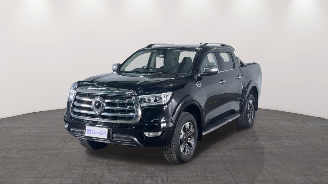 Left Front Diagonal (45- Degree) View