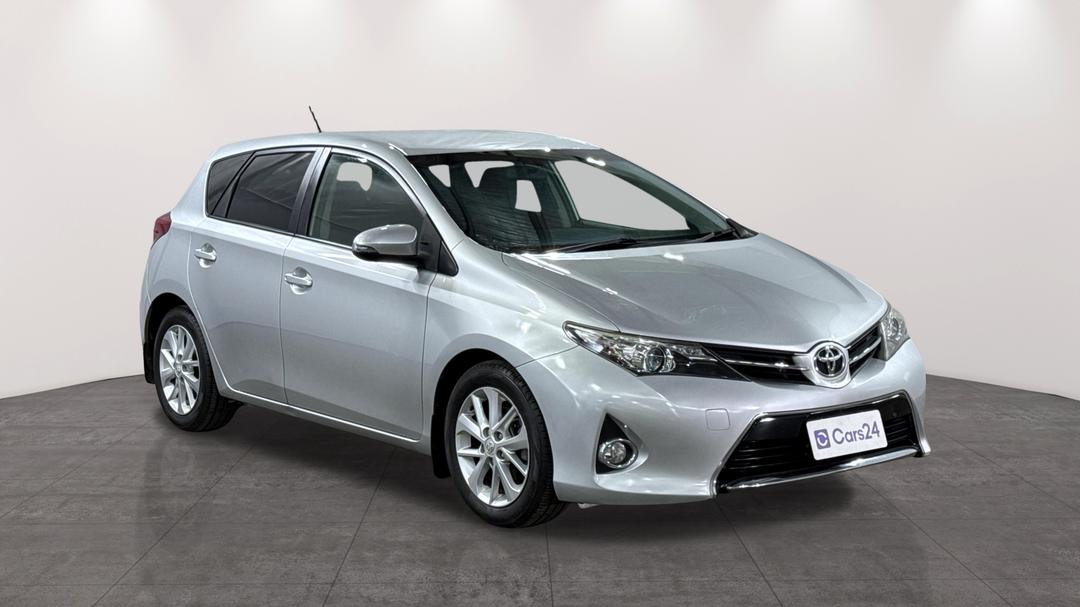 2014 Toyota Corolla Ascent Sport, Automatic, 87517 km, Right Front Diagonal (45- Degree) View