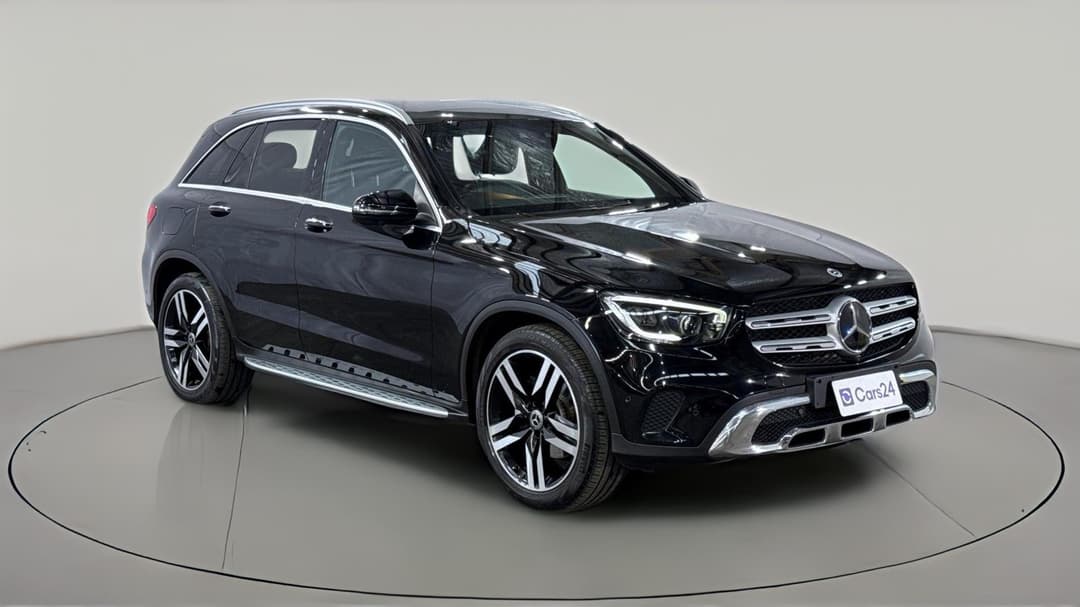 2020 Mercedes-benz GLC 300 4matic, Automatic, 78067 km, Right Front Diagonal (45- Degree) View