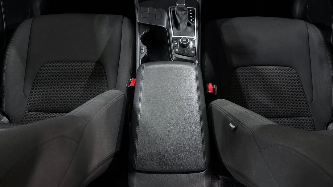 2024 Kia Sportage S (FWD), Automatic, 41133 km, Center Console