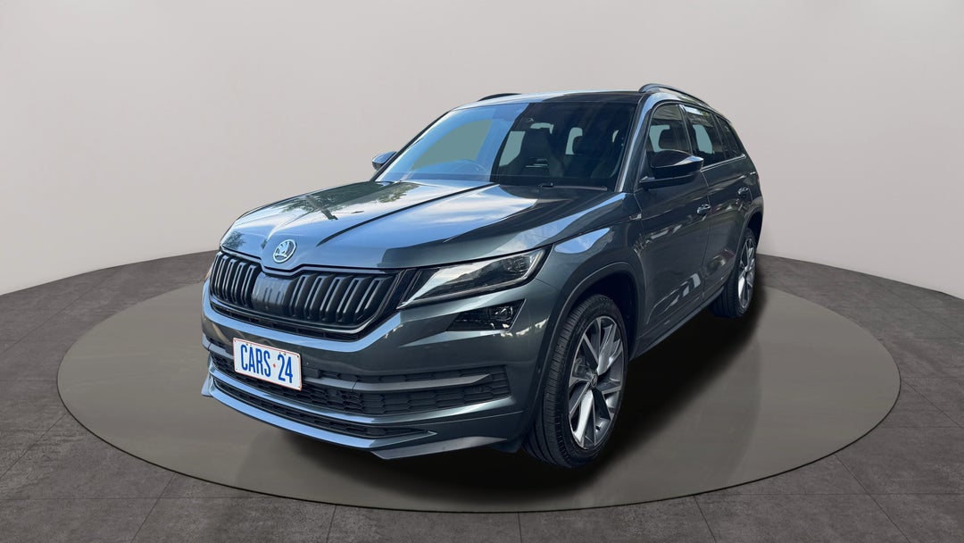 Left Front Diagonal (45- Degree) View