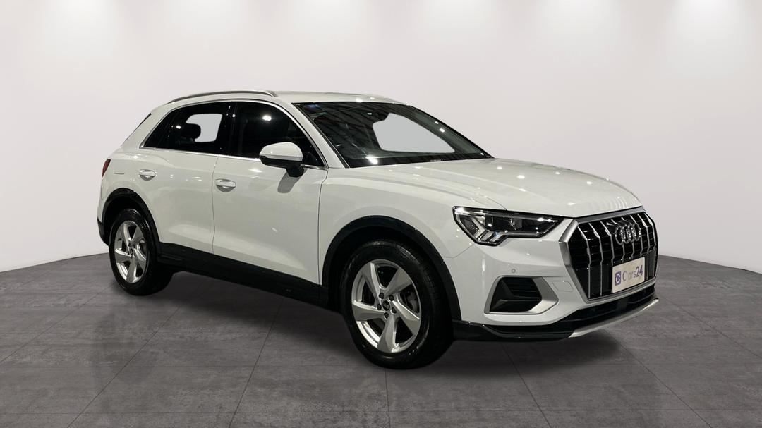 2021 Audi Q3 35 Tfsi, Automatic, 44475 km, Right Front Diagonal (45- Degree) View