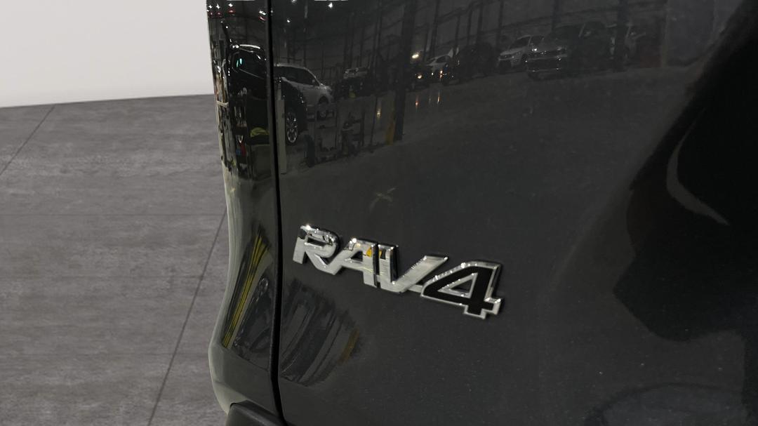 2021 Toyota RAV4 Cruiser (AWD) Hybrid, Automatic, 54076 km, Badge (Boot Left Side)