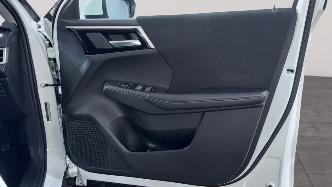 2024 Mitsubishi Outlander Es 5 Seat (2wd), Automatic, 53436 km, Speaker View