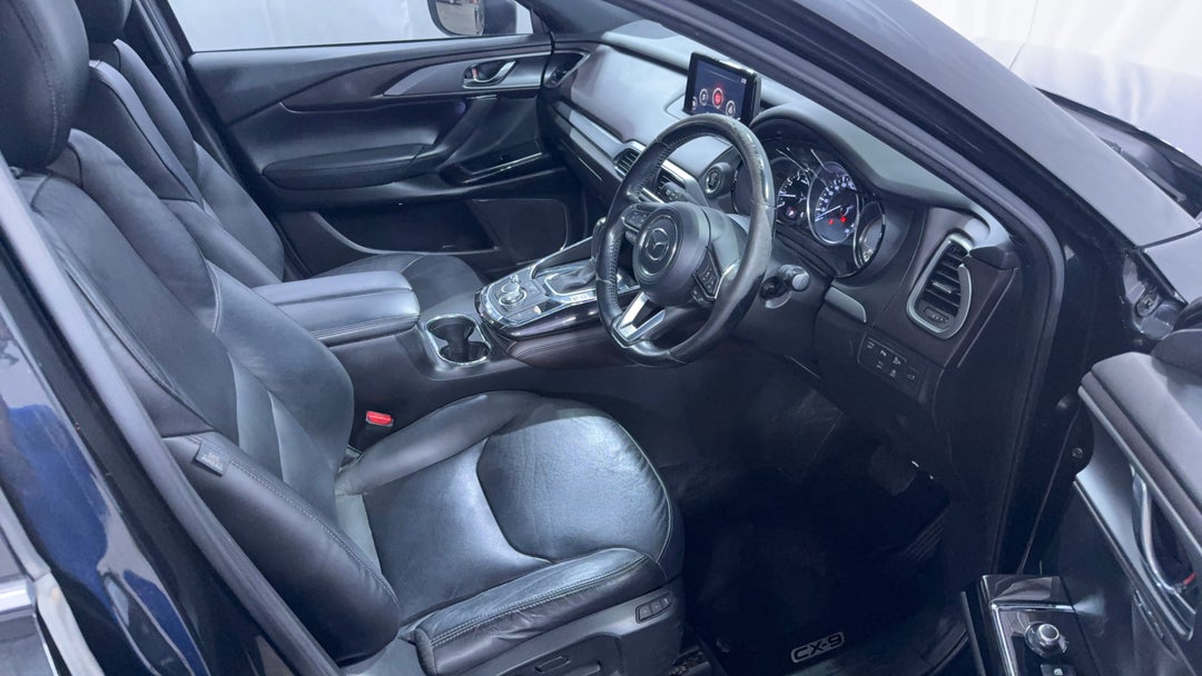 2017 Mazda CX-9 Azami (awd), Automatic, 129122 km, Right Side Front Door Cabin View