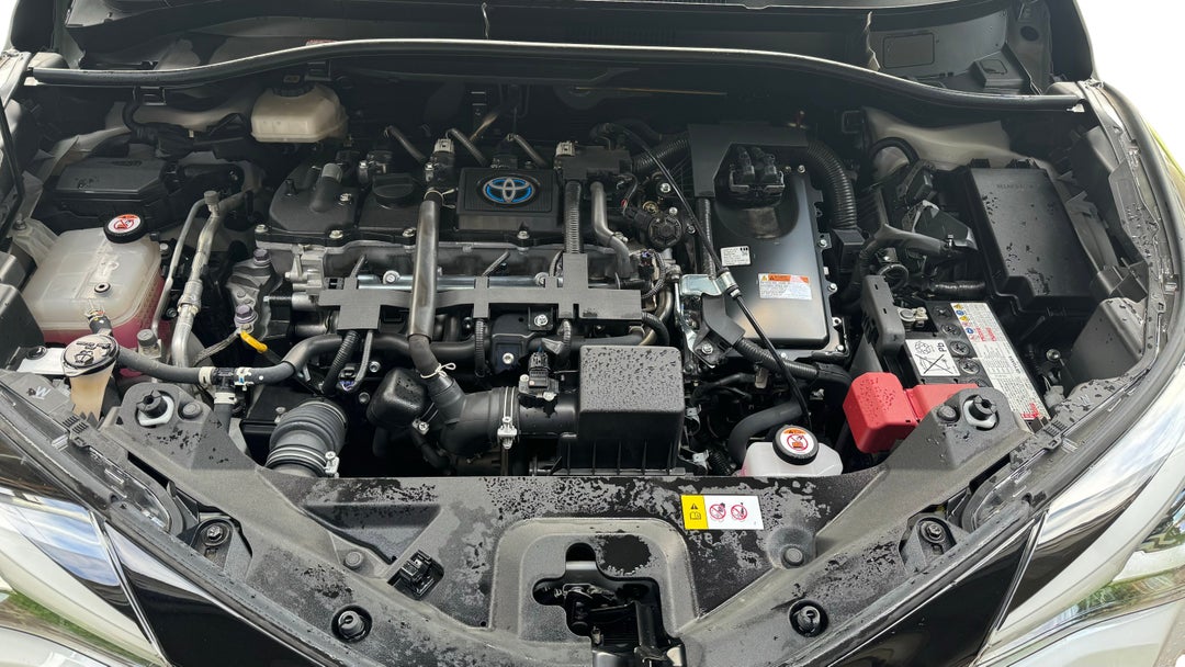 Open Bonnet (Engine)