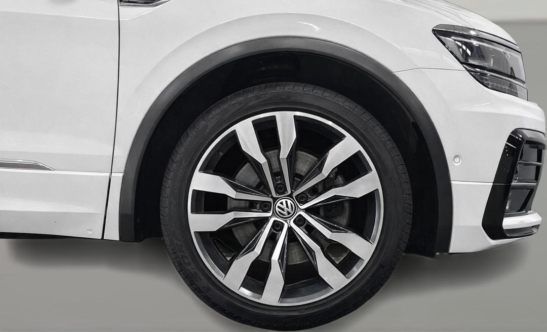 2020 Volkswagen Tiguan 162 Tsi Highline, Automatic, 53180 km, Right Front Wheel