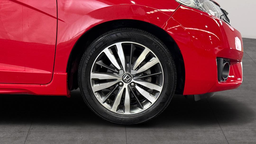 2015 Honda Jazz Vti-l, Automatic, 81613 km, Right Front Wheel