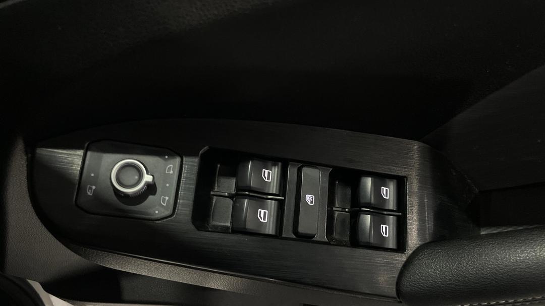 2023 GWM Haval Jolion Lux Hybrid, Automatic, 39442 km, Drivers Side Door Panel Controls