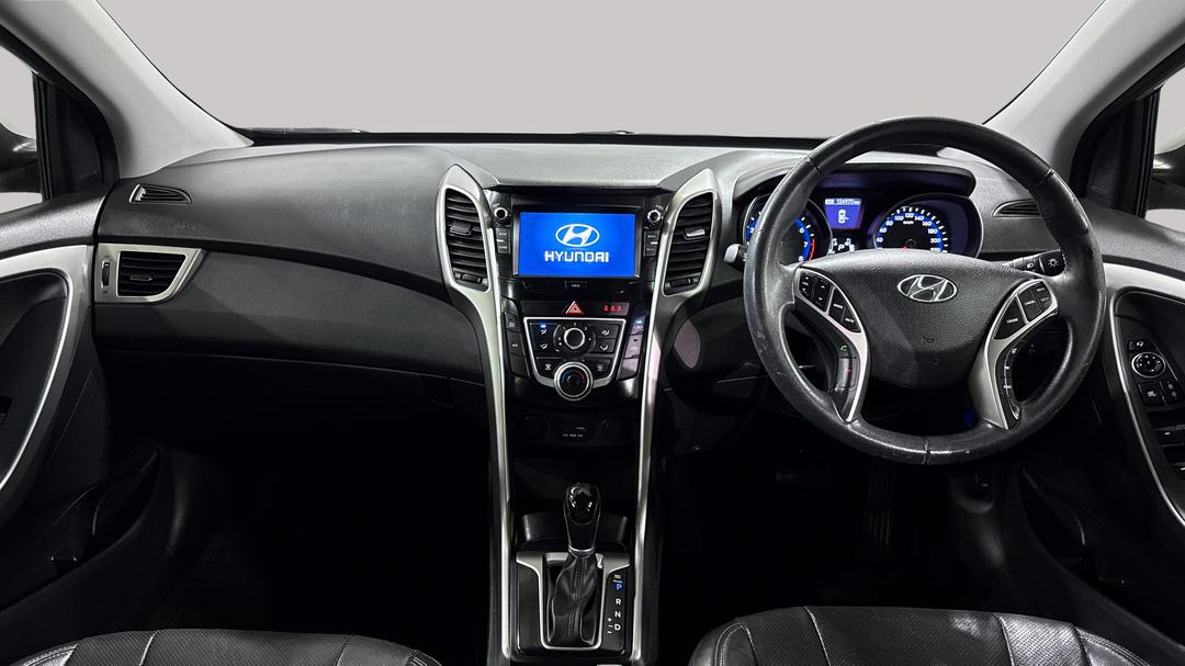 2016 Hyundai i30 Active X, Automatic, 124970 km, Dashboard View