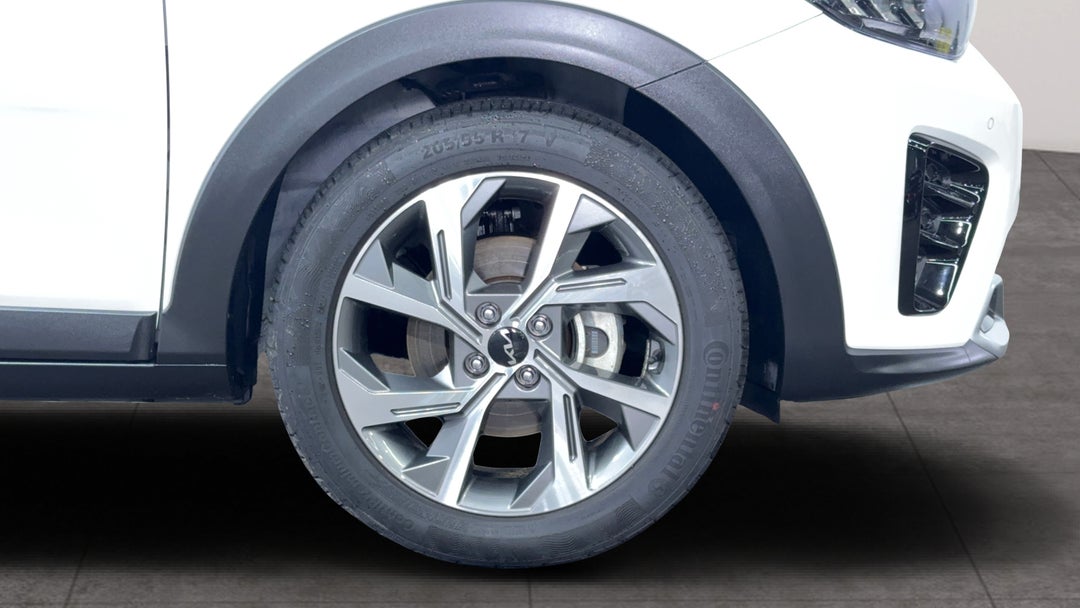 2024 Kia Stonic Gt-line, Automatic, 1441 km, Right Front Wheel