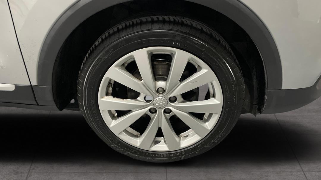 2021 MG ZS Excite, Automatic, 43241 km, Right Front Wheel