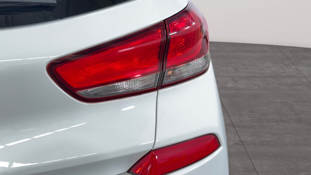 Badge (Boot Right Side)