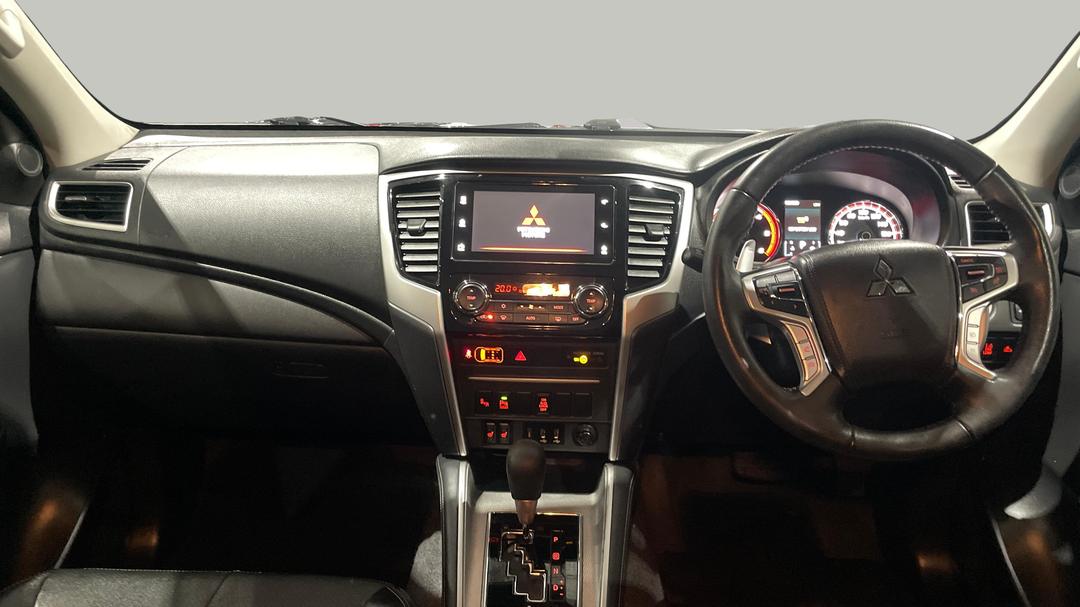 2023 Mitsubishi Triton Gsr (4x4), Automatic, 22992 km, Dashboard View