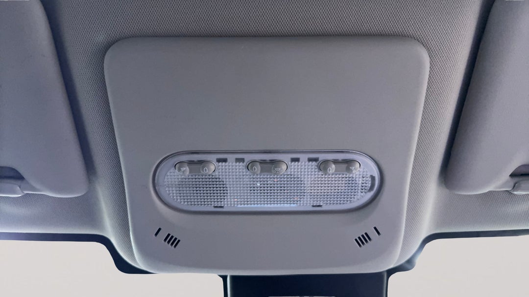 On-Roof Controls/Sunglass holder