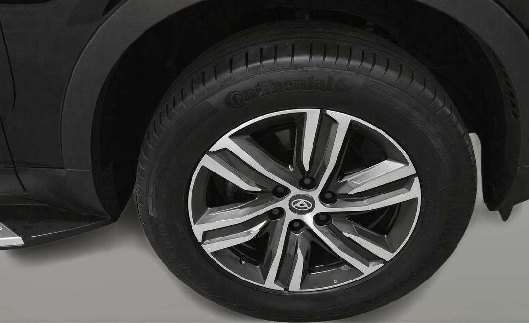 2022 LDV D90 Executive (4WD) D20, Automatic, 30953 km, Right Front Wheel
