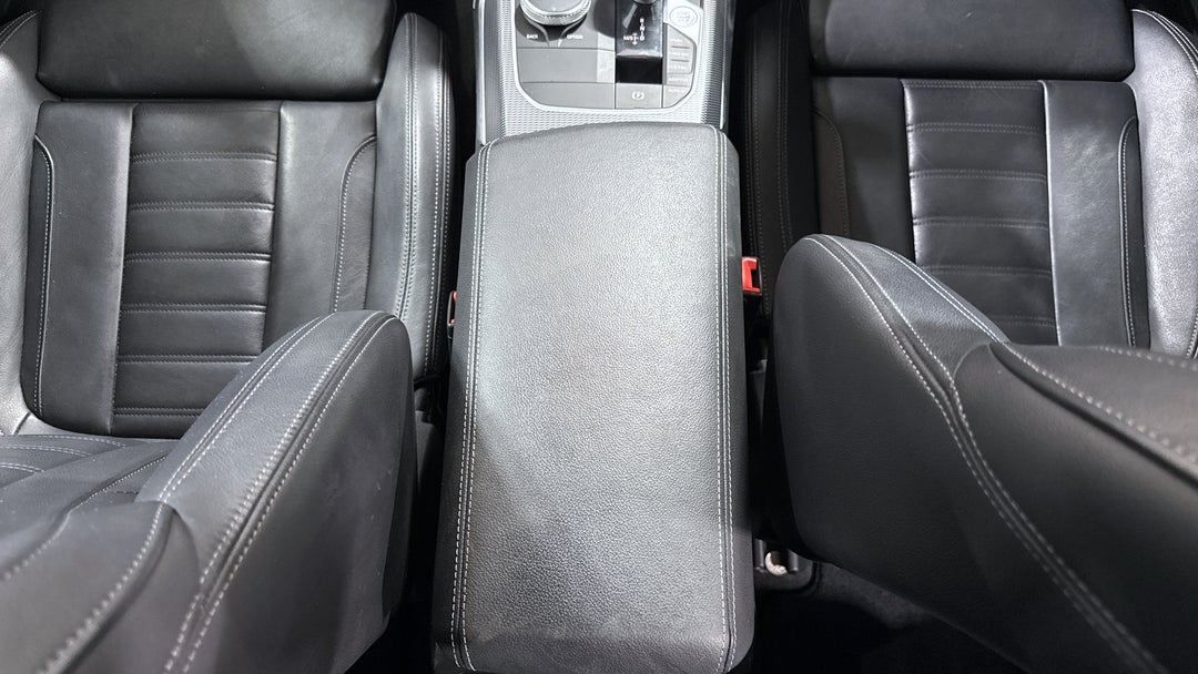 2021 BMW 3 30i M Sport, Automatic, 58055 km, Center Console