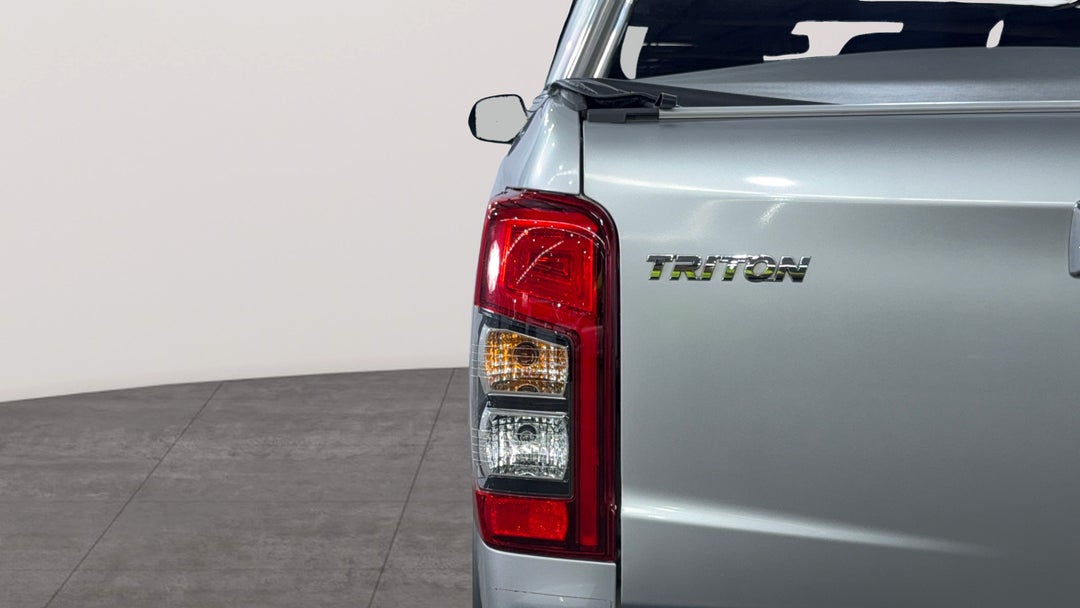 2019 Mitsubishi Triton Gls (4x4) Premium, Automatic, 98841 km, Badge (Boot Left Side)