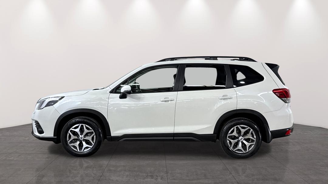 2024 Subaru Forester 2.5i (AWD), Automatic, 50647 km, Left Side View
