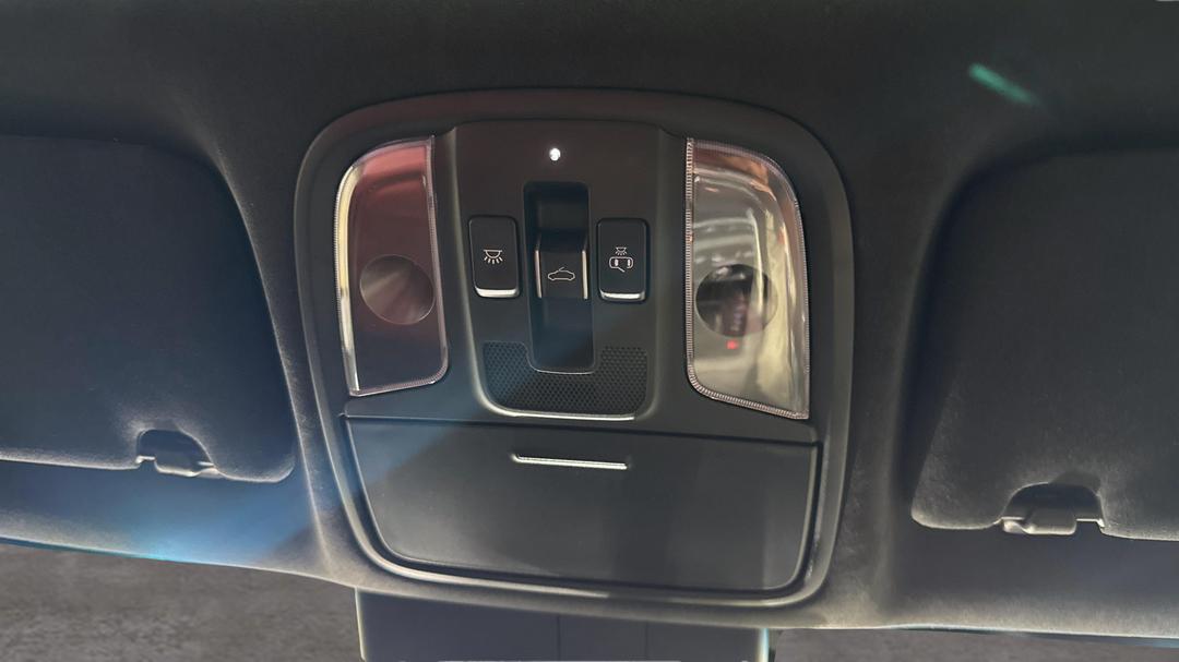 2021 Kia Stinger Gt (red Leather), Automatic, 28350 km, On-Roof Controls/Sunglass holder