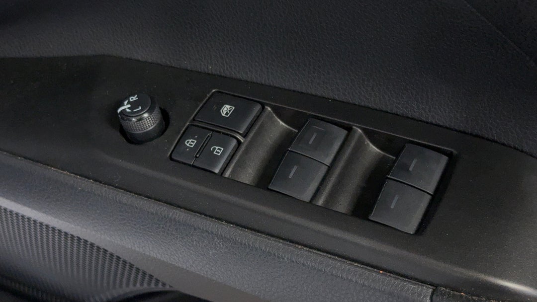 Drivers Side Door Panel Controls