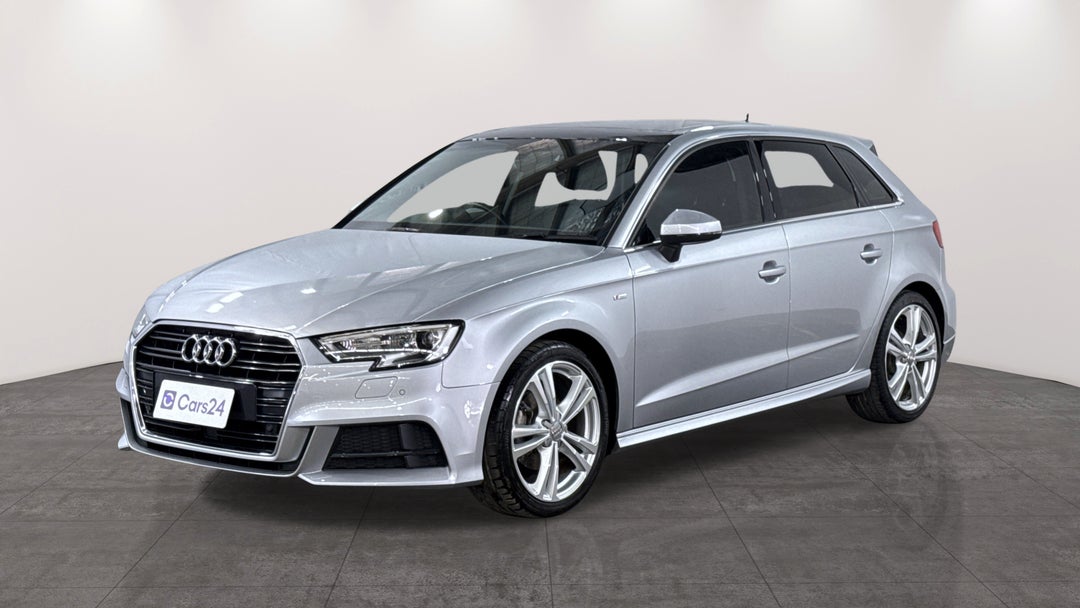 2019 Audi A3 35 Tfsi  (1.4 Tfsi Cod), Automatic, 55963 km, Left Front Diagonal (45- Degree) View