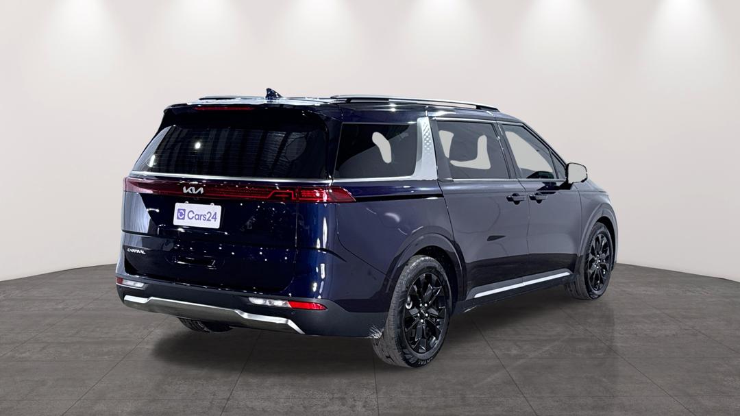 2023 Kia Carnival Special Edition, Automatic, 42096 km, Right Back Diagonal (45- Degree) View