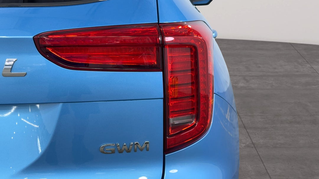 Badge (Boot Right Side)