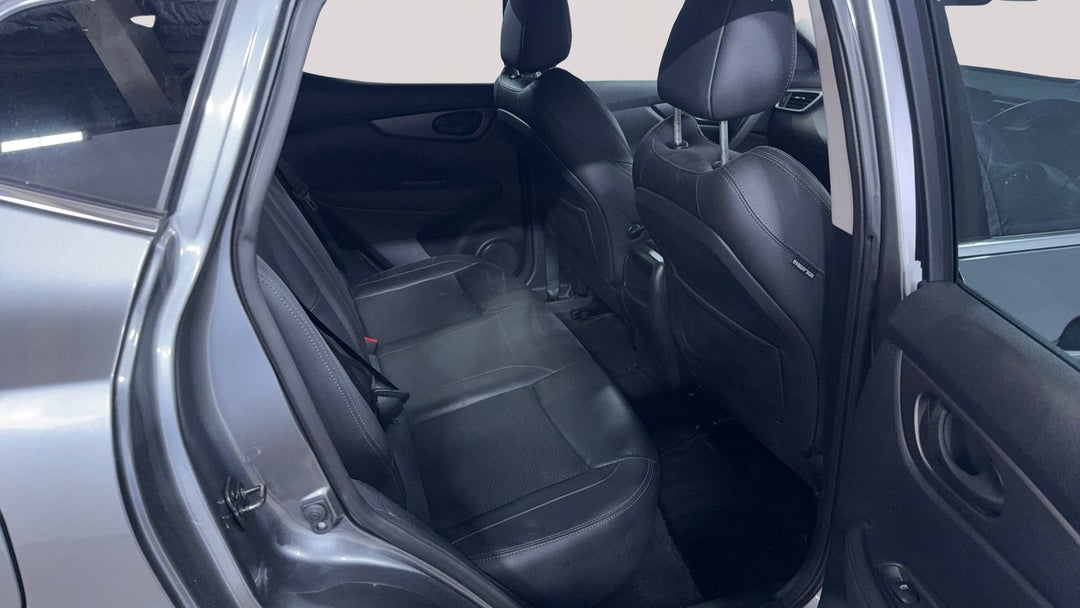 Right Side Rear Door Cabin View