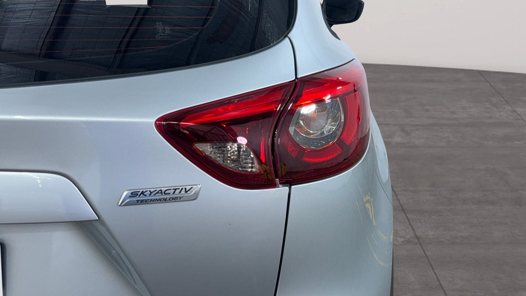 Badge (Boot Right Side)