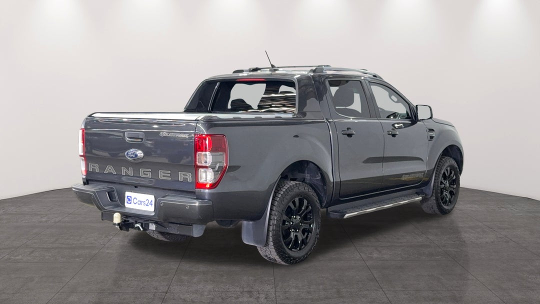 Right Back Diagonal (45- Degree) View