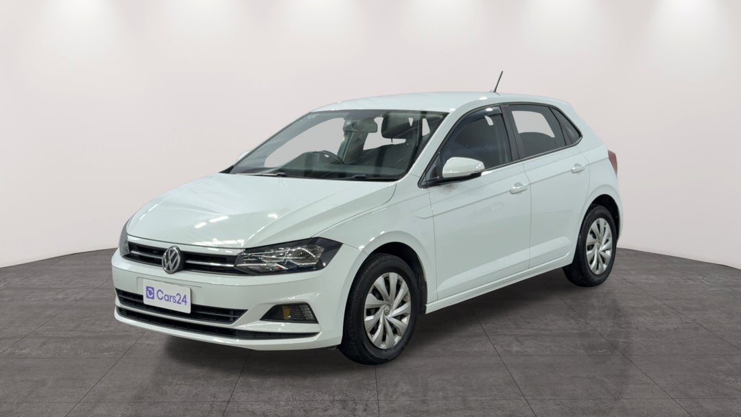 Left Front Diagonal (45- Degree) View