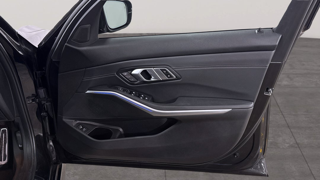 2021 BMW 3 30i M Sport, Automatic, 58055 km, Speaker View