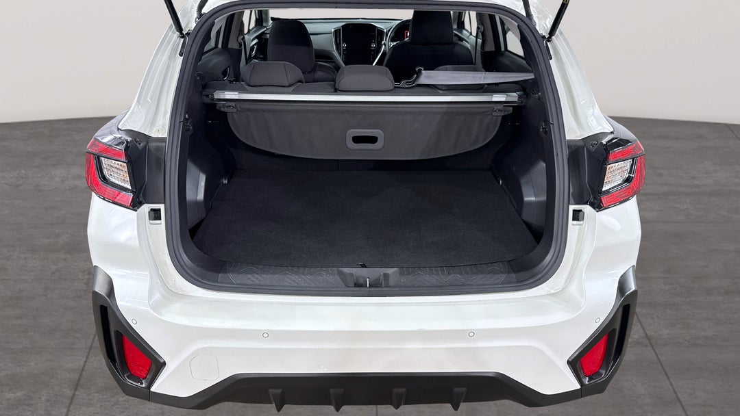 2024 Subaru Crosstrek AWD 2.0l, Automatic, 17776 km, Boot Inside View