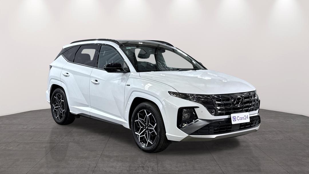 2023 Hyundai Tucson Highlander N Line (AWD), Automatic, 25244 km, Right Front Diagonal (45- Degree) View