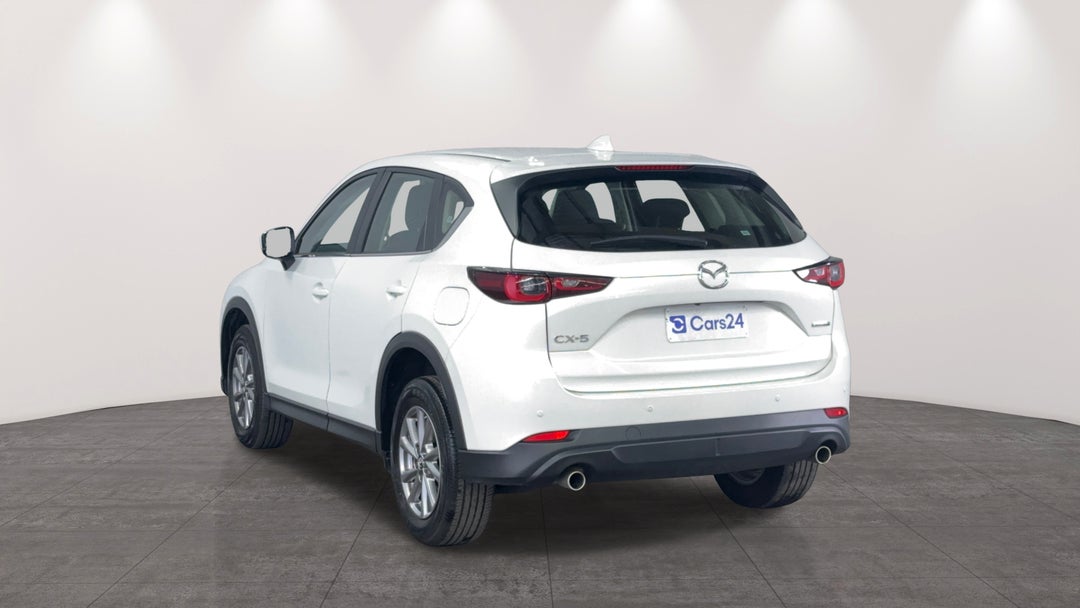 Left Back Diagonal (45- Degree) View