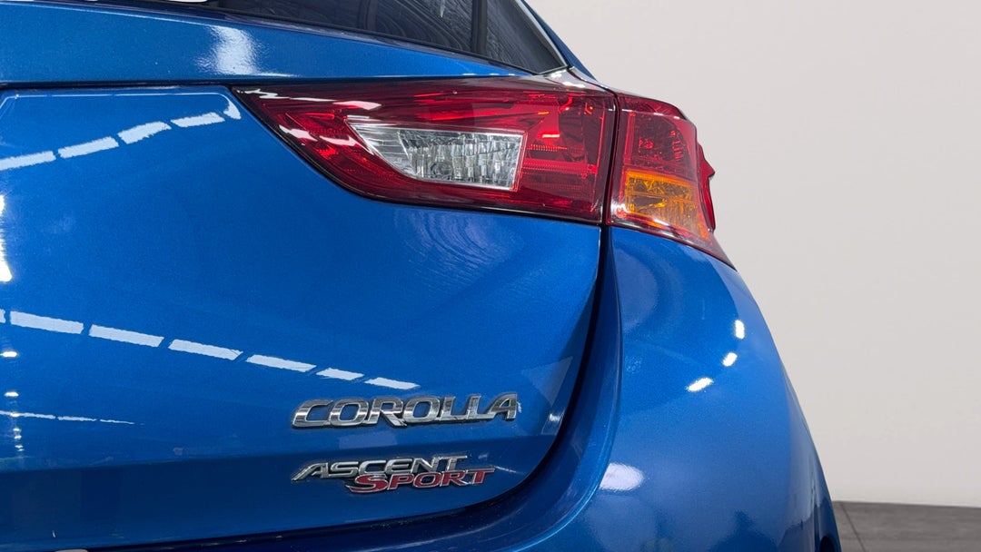 2014 Toyota Corolla Ascent Sport, Automatic, 128066 km, Badge (Boot Right Side)