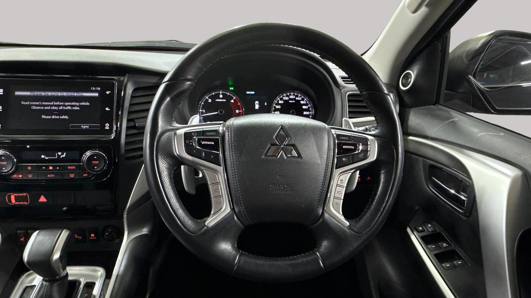 2018 Mitsubishi Pajero Sport Exceed (4x4) 7 Seat, Automatic, 55056 km, Steering Wheel Close-up