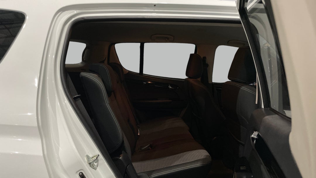 2019 Isuzu MU-X Ls-m (4x4), Automatic, 92842 km, Right Side Rear Door Cabin View