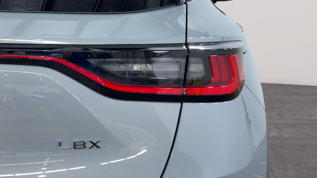 Badge (Boot Right Side)