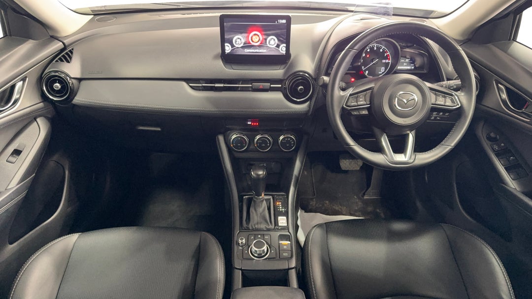 2023 Mazda CX-3 Stouring (fwd), Automatic, 34161 km, Dashboard View