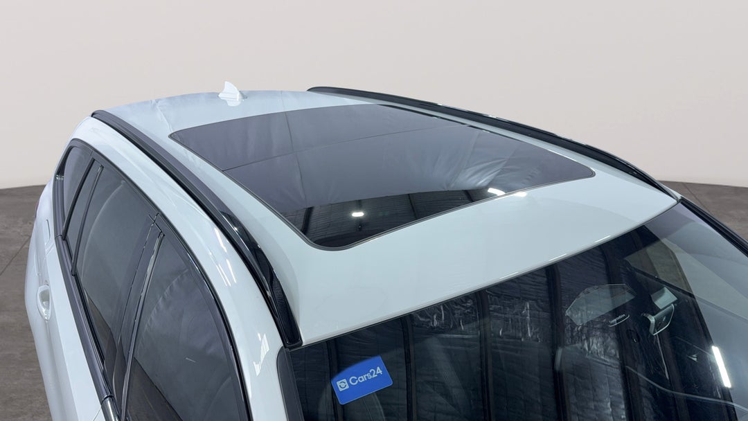 2020 BMW 3 30i Touring M Sport, Automatic, 43250 km, Roof/Sunroof View